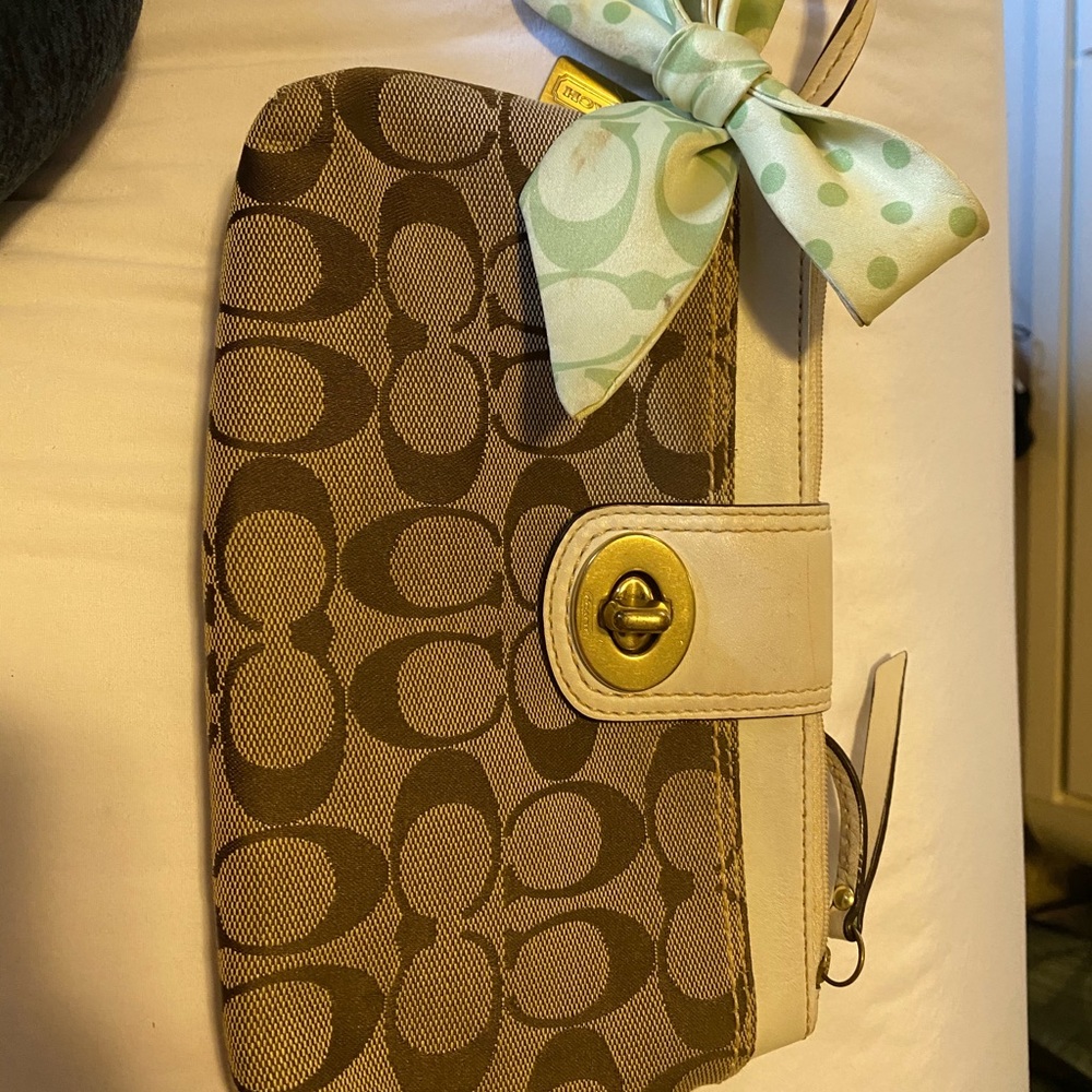Coach wristlet